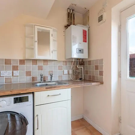 Hébergement de vacances Bright & Spacious 4 Bedroom With Garden Bristol